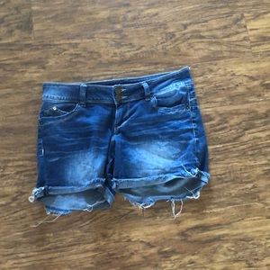 Comfortable jean shorts